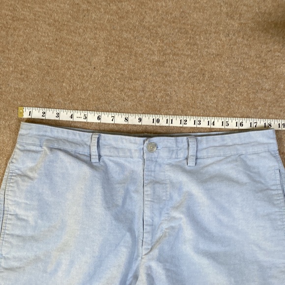 Chaps Men’s Stretch Classic Fit Powder Blue Shorts (Size 36) - Picture 2 of 5